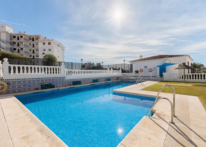 1 Bedroom In Verano Azul, Free Wi-Fi