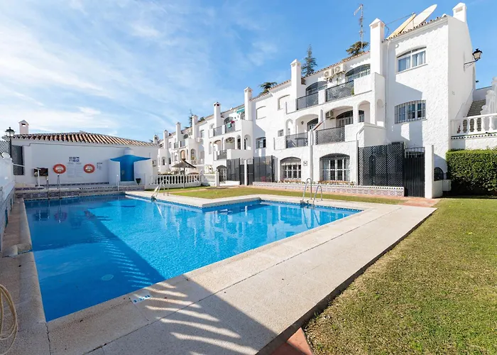 1 Bedroom In Verano Azul, Free Wi-Fi