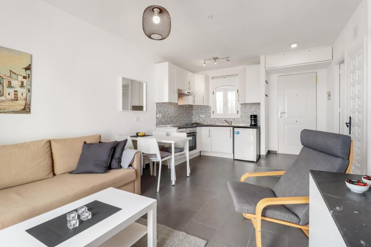 1 Bedroom In Verano Azul, Free Wi-fi Appartement Nerja